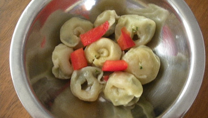 Tortellini s bylinkovou náplní