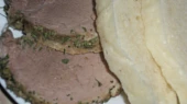 Vepřová pečeně s bylinkovou krustou