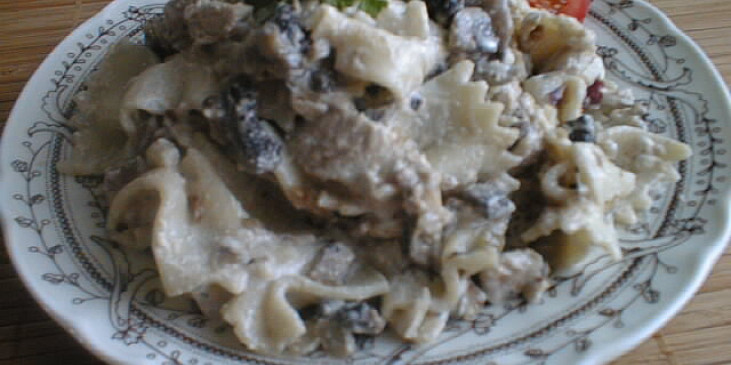 Žampionový salát s kuřecím masem (Žampionový salát s kuřecím masem)