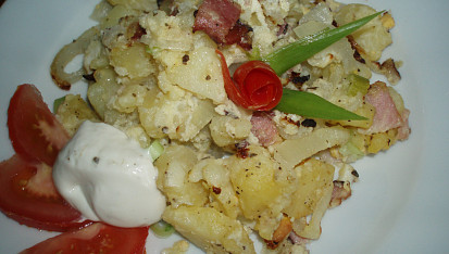 Zapečené brambory se slaninou