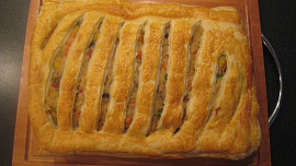 Zeleninový závin z listového těsta