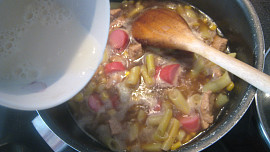 Dušené vepřové se zeleninou