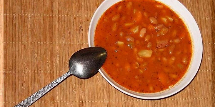 Fazolová polévka