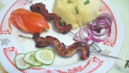 Grilované žížalky