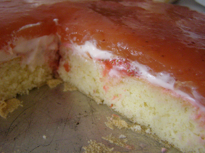 Jahodové pokušení, z poloviční dávky v dortové formě