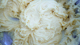 Koblížky z odpalovaného těsta