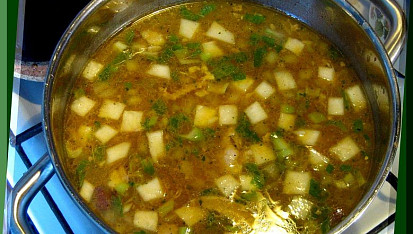 Kuřecí chilli polévka s rýží