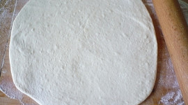 Kynuté rohlíky s ořechy