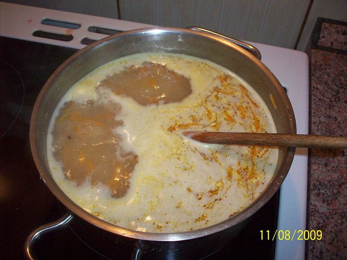 Mrkvová polévka s krupičkou - recept ze školky