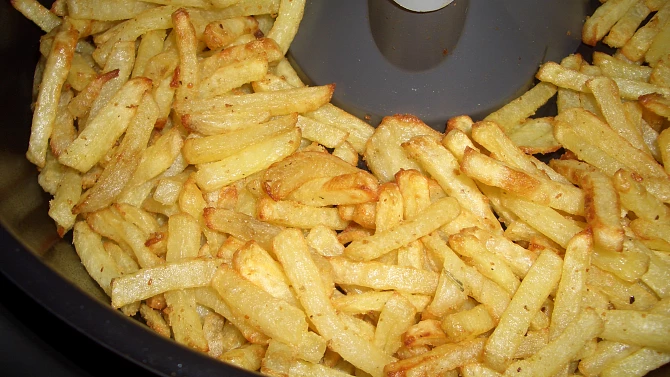 Ochucené hranolky jako smažené z Actifry