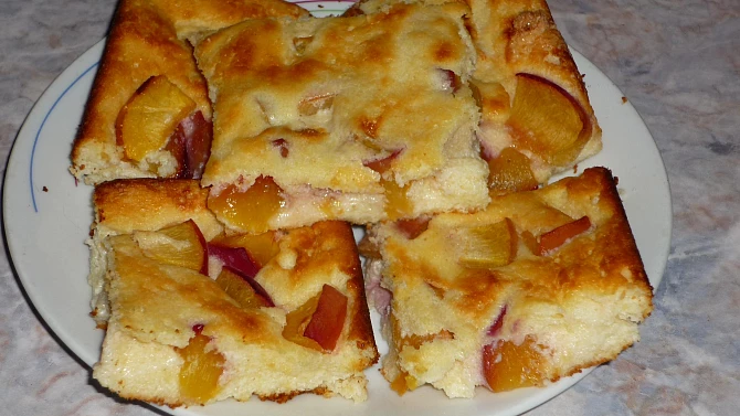 Ovocný tvarožník