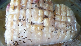 Pečený vepřový bůček