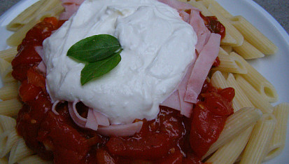 Penne s paradajkami a ricotou