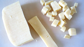 Rýžový salát se sýrem