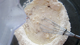 Smažená jablka v těstíčku