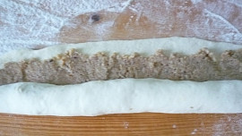 Smažené ořechové šneky