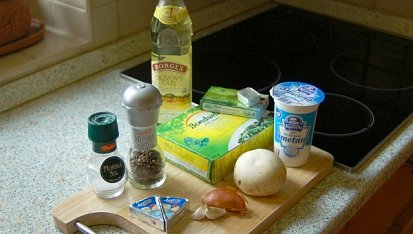 Špenátová polévka se žampiony, ingredience