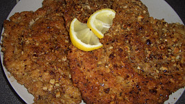 Vepřové řízky v oříškách Vepřové řízky v oříškách