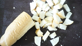 Chlupaté knedlíky s houskou