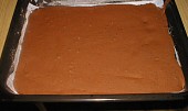Čokoládová roláda, ...před pečením...
