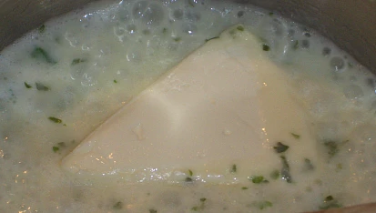 Farfalle s čenekovou omáčkou