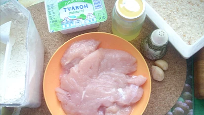 Hedvábné tvarohové řízečky