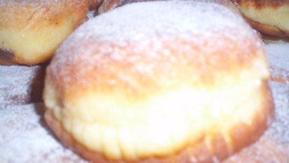 Koblihy s džemem a nutelou
