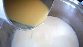 Krémeš z medových plátů