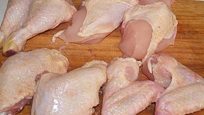 Kuře na grilu, naporcujeme
