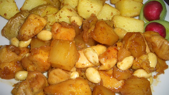 Kuřecí prsa s mandlemi a skořicí