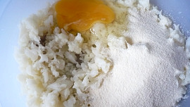 Květákové karbanátky