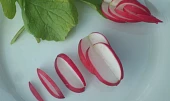 Ozdoby z ředkvičky, Složíme zase na sebe a trochu roztáhneme