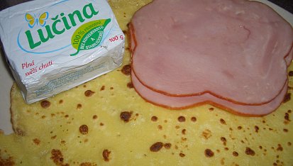Palačinky se šunkou a lučinou