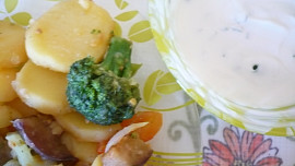 Pečená zelenina s bylinkovým tvarohem