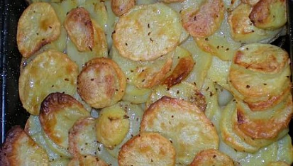 Pečené brambory s masem a žampióny