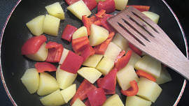 Pestrá fazolková pánev