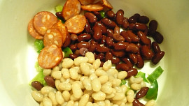 Pestrý fazolový salát