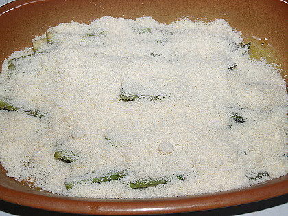 Rostbíf s chřestem (posypeme sýrem a zapečeme)