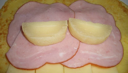 Smažené plněné palačinky s tvarůžky