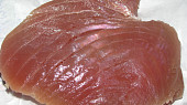 Těstoviny s červeným tuňákem