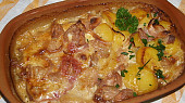 Uzená krkovice zapečená (zapečená uzená krkovice)