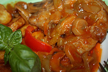 Vepřové kotlety alla  Napolitana