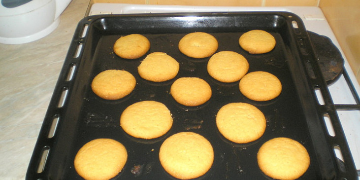 Arašídové keksy  (sušenky) - dodal Džango (Pečící plech)