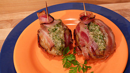 Brambory s petrželkovým dipem