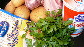 Brambory s petrželkovým dipem