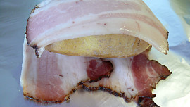 Brambory s petrželkovým dipem