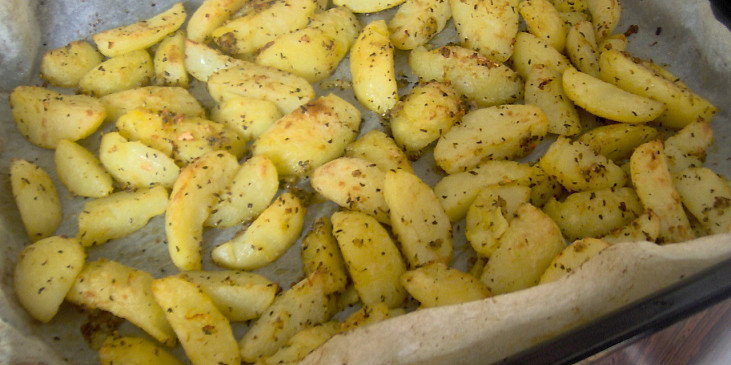 Bylinkové brambory (po upečení )