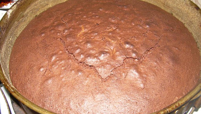 Dort Sacher, hotový korpus