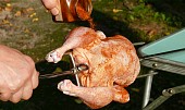 Grilované kuře, okořeníme grilovacím kořením