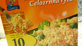 Jemná kýta na garam masala a jablku  s kurkumovou rýží